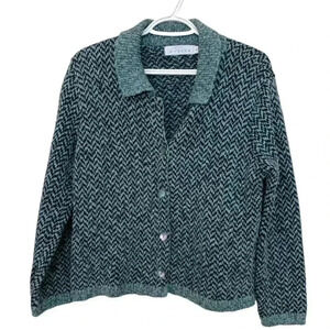 Willow 100% heavy cotton button up sweater in  a green and black Chevron knit